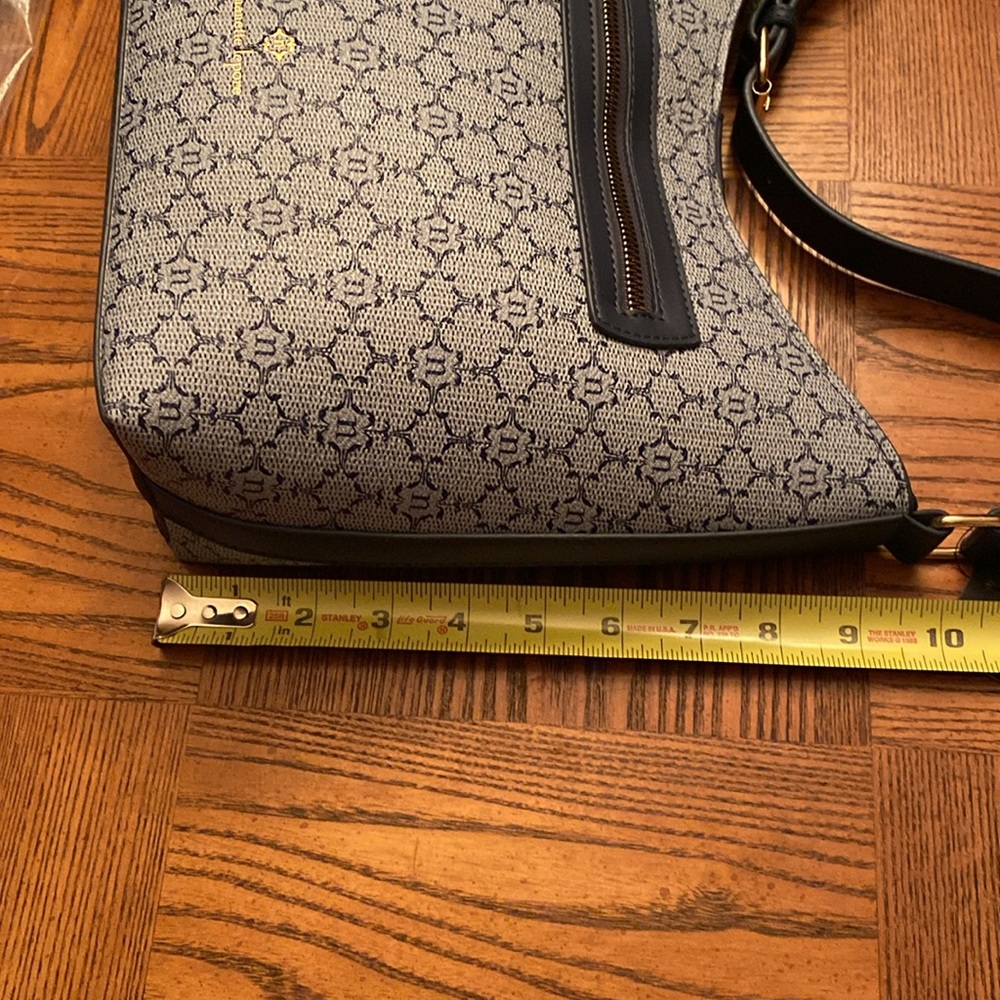 NWT NANETTE LEPORE Maxene Logo Short Shoulder Bucket Bag - Navy Blue - Picture 14 of 14